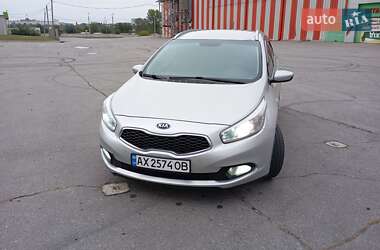 Універсал Kia Ceed 2013 в 