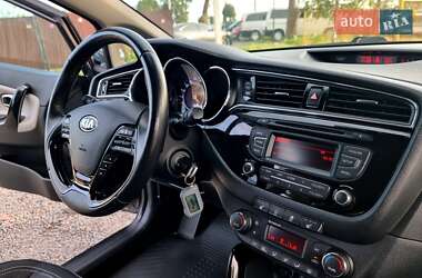 Хэтчбек Kia Ceed 2017 в 