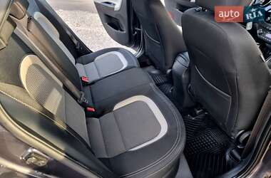 Хэтчбек Kia Ceed 2017 в 