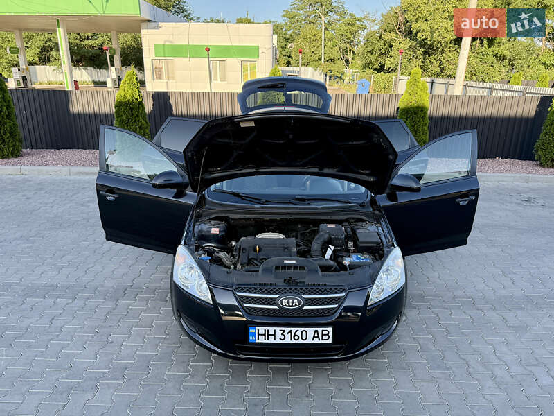 Хетчбек Kia Ceed 2007 в Одесі фото 29 Хетчбек Kia Ceed 2007 в Одесі