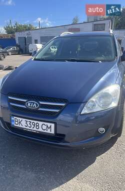 Универсал Kia Ceed 2007 в Городище