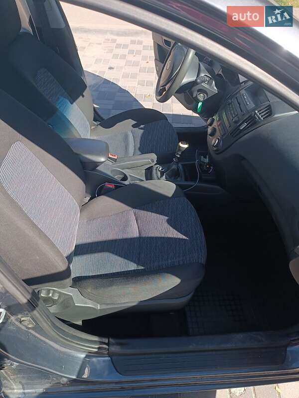 Хэтчбек Kia Ceed 2009 в Хмельницком