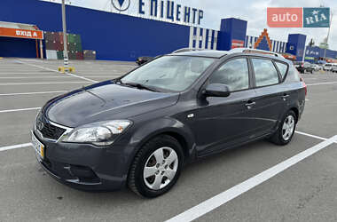 Универсал Kia Ceed 2010 в 