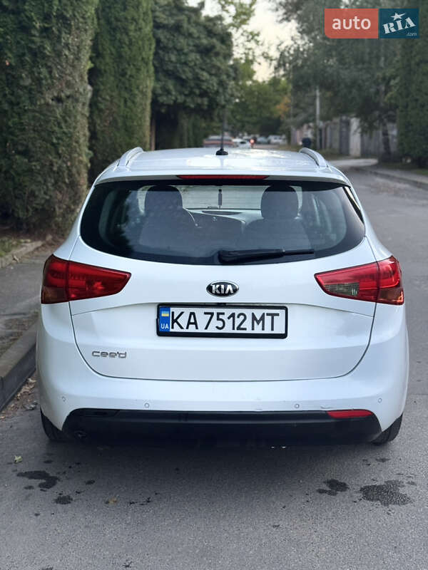 Універсал Kia Ceed 2014 в Глевасі