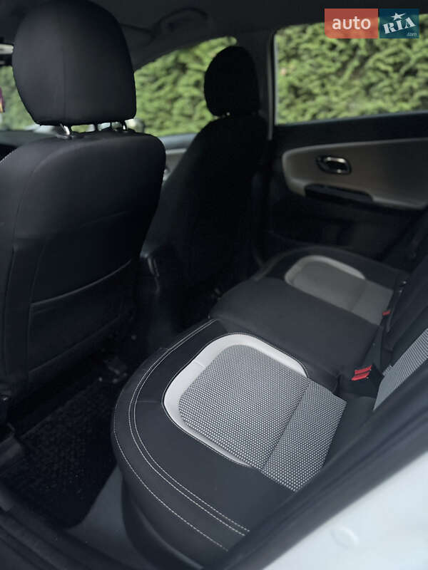 Універсал Kia Ceed 2014 в Глевасі