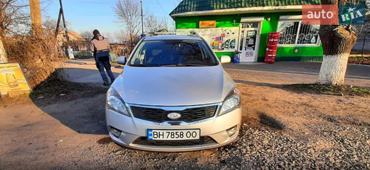 2010 Kia Cee'd - мініатюра 11
