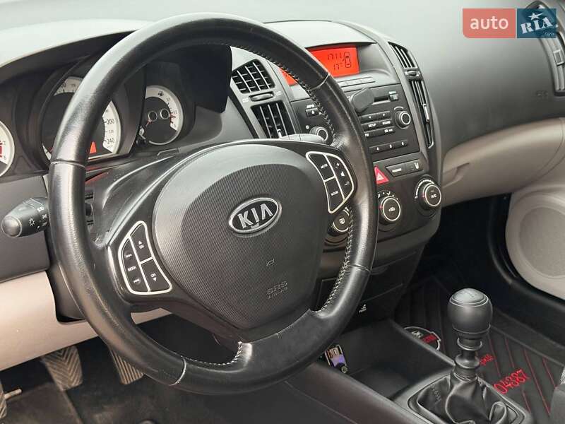 Хетчбек Kia Ceed 2009 в Харкові фото 13 Хетчбек Kia Ceed 2009 в Харкові