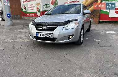 Хэтчбек Kia Ceed 2008 в Харькове