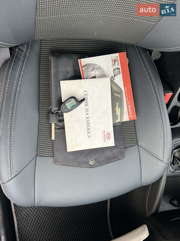 Хэтчбек Kia Ceed 2008 в Харькове