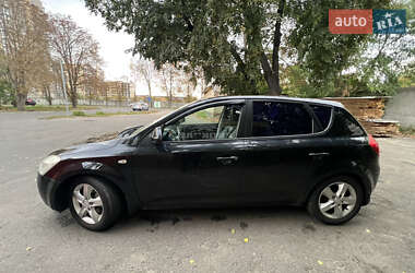 Хэтчбек Kia Ceed 2007 в Черкассах