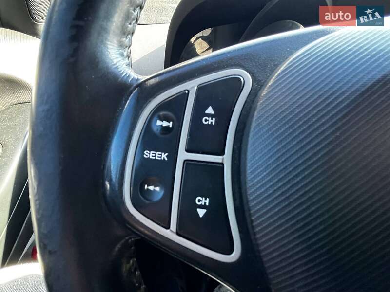 Хэтчбек Kia Ceed 2008 в Киеве