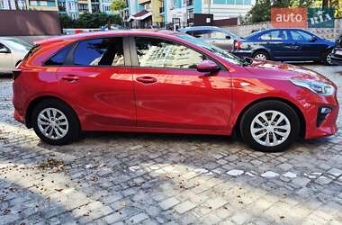 Хэтчбек Kia Ceed 2019 в 