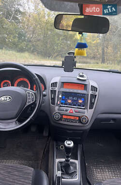 Универсал Kia Ceed 2008 в 
