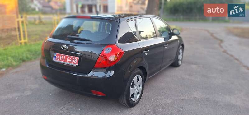 Хэтчбек Kia Ceed 2008 в Нежине