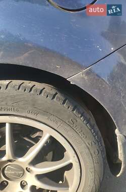 Хэтчбек Kia Ceed 2007 в 