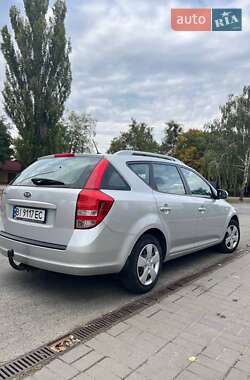 Универсал Kia Ceed 2011 в 