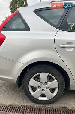 Универсал Kia Ceed 2011 в 