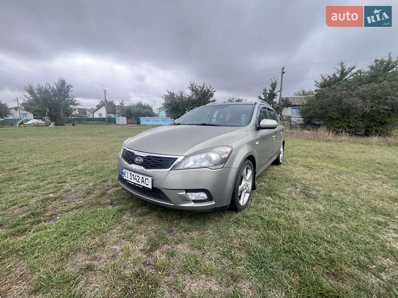 Kia Ceed 2011