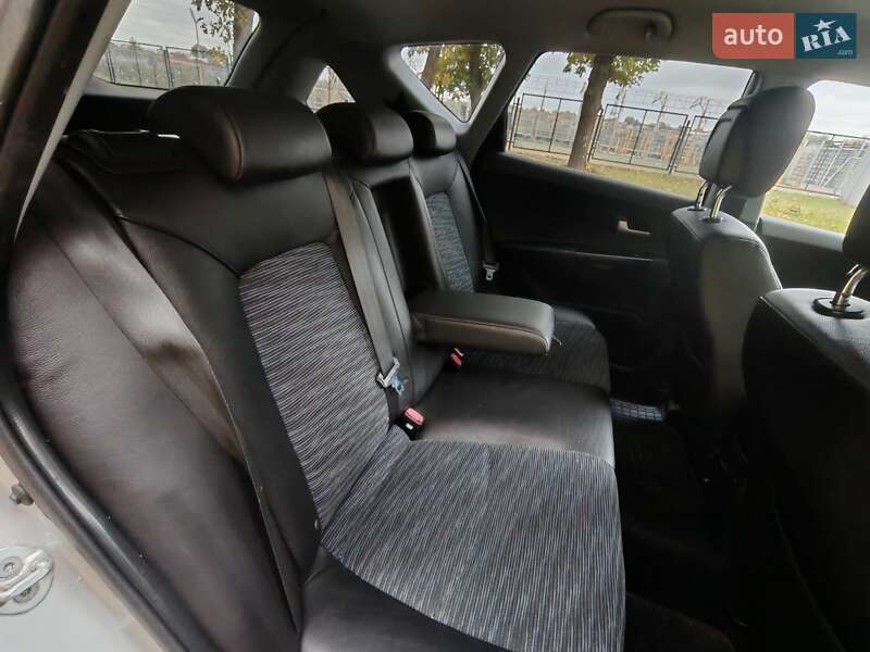 Універсал Kia Ceed 2008 в Олександрії