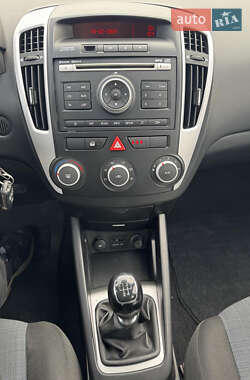 Универсал Kia Ceed 2011 в 