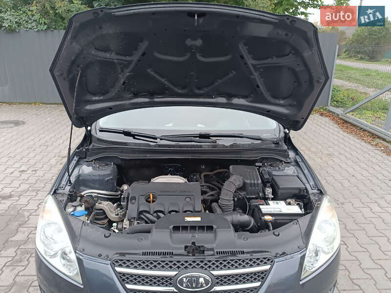 Универсал Kia Ceed 2009 в Красилове