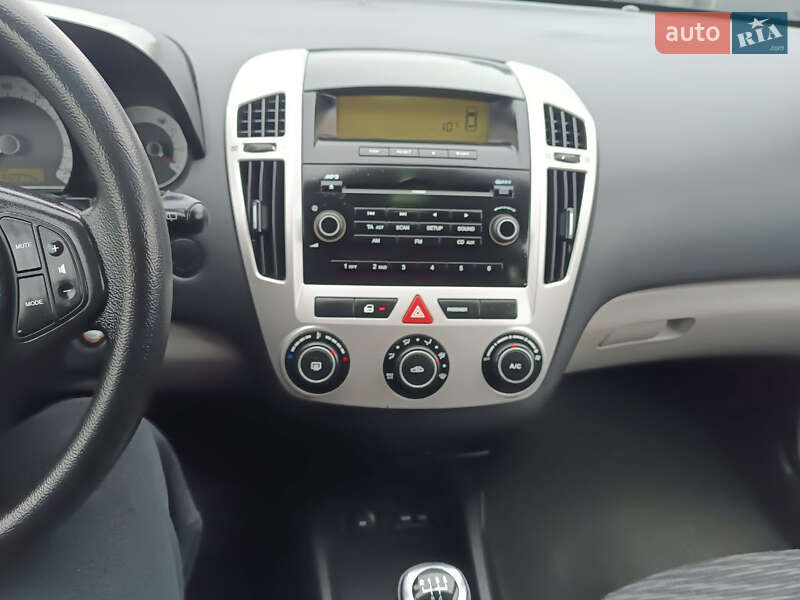 Универсал Kia Ceed 2009 в Красилове