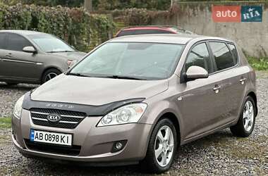 Хэтчбек Kia Ceed 2007 в Виннице