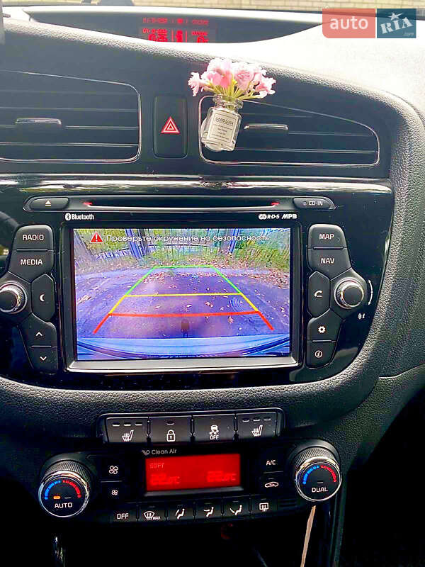 Универсал Kia Ceed 2013 в Киеве фото 10 Универсал Kia Ceed 2013 в Киеве