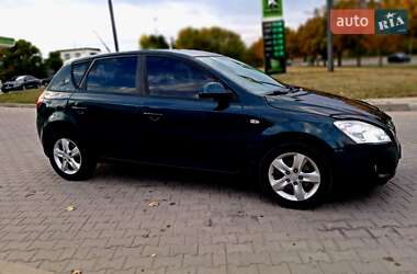 Хетчбек Kia Ceed 2008 в Запоріжжі