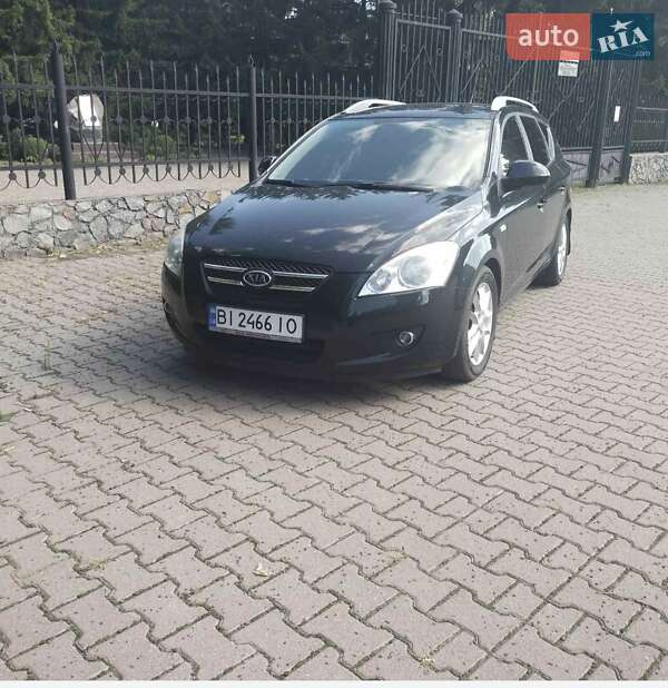 Универсал Kia Ceed 2008 в Миргороде