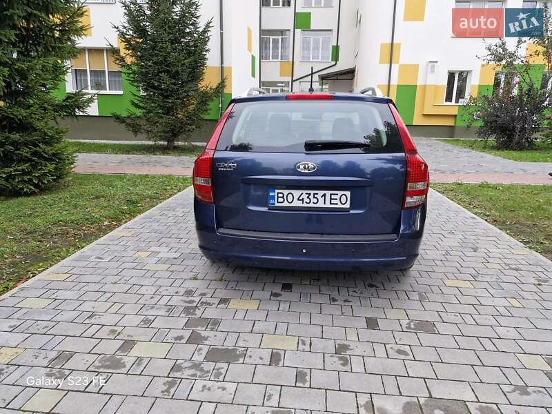 Универсал Kia Ceed 2010 в Тернополе