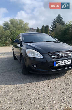Хетчбек Kia Ceed 2007 в 