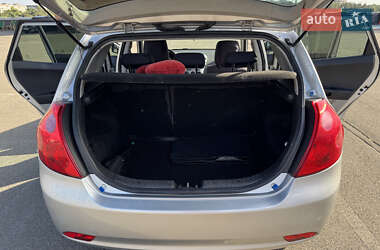 Хэтчбек Kia Ceed 2007 в 