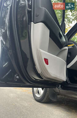 Хэтчбек Kia Ceed 2008 в 