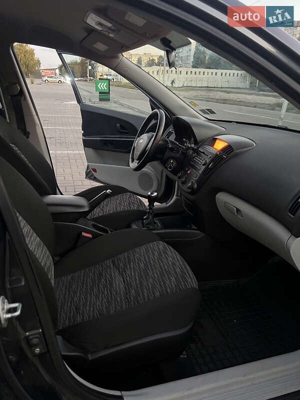 Универсал Kia Ceed 2008 в Черкассах