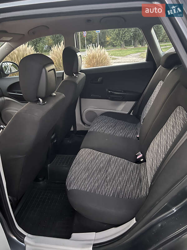 Универсал Kia Ceed 2008 в Черкассах