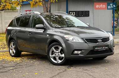 Универсал Kia Ceed 2010 в 