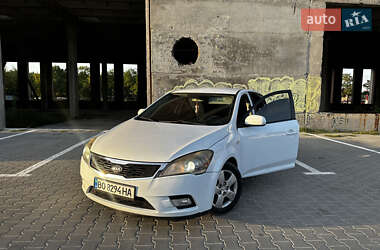 Хэтчбек Kia Ceed 2011 в Тернополе