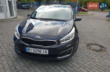 Хэтчбек Kia Ceed 2016 в 