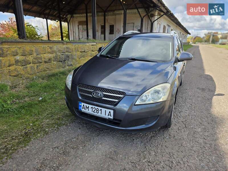 Универсал Kia Ceed 2008 в Житомире
