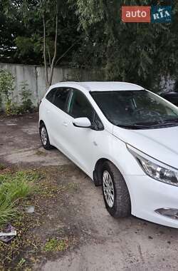 Универсал Kia Ceed 2015 в Львове