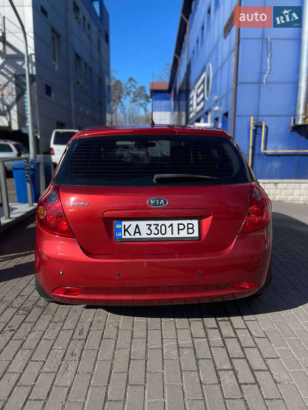 Хэтчбек Kia Ceed 2007 в Киеве фото 9 Хэтчбек Kia Ceed 2007 в Киеве