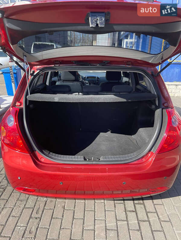 Хэтчбек Kia Ceed 2007 в Киеве фото 18 Хэтчбек Kia Ceed 2007 в Киеве