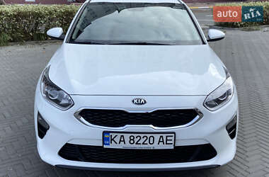 Хэтчбек Kia Ceed 2019 в 