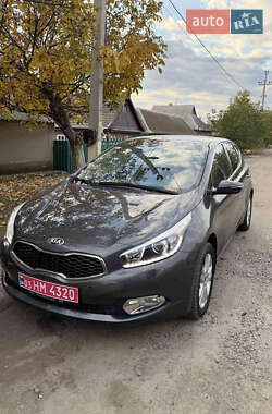 Хетчбек Kia Ceed 2012 в Білгороді-Дністровському