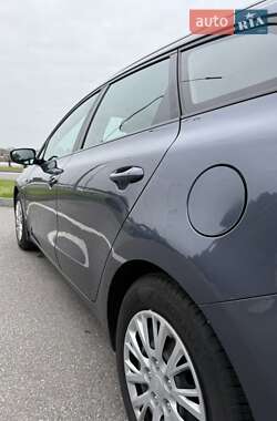 Универсал Kia Ceed 2012 в 