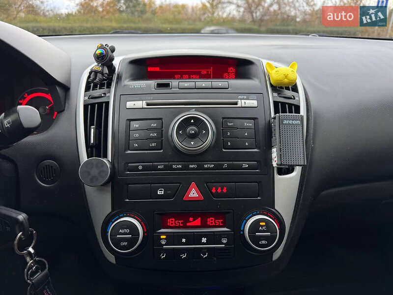 Универсал Kia Ceed 2010 в Жмеринке фото 36 Универсал Kia Ceed 2010 в Жмеринке