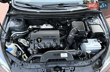Универсал Kia Ceed 2012 в 