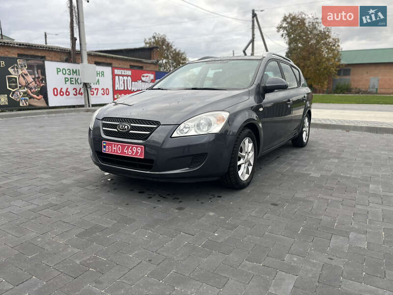 Универсал Kia Ceed 2009 в Лубнах