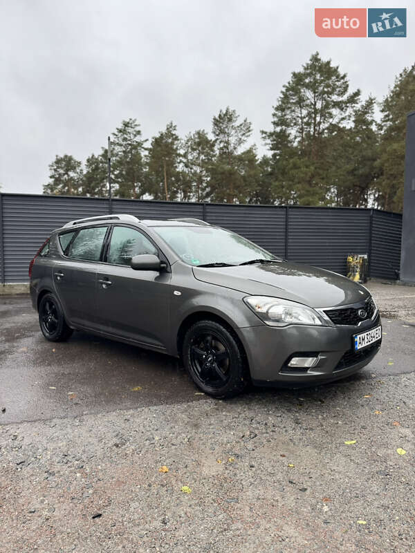 Універсал Kia Ceed 2011 в Житомирі фото 8 Універсал Kia Ceed 2011 в Житомирі